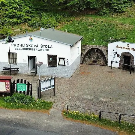 Moderni Krupka Pro 4 - Klidna Lokalita U Krusnych Hor Lejlighed Teplice